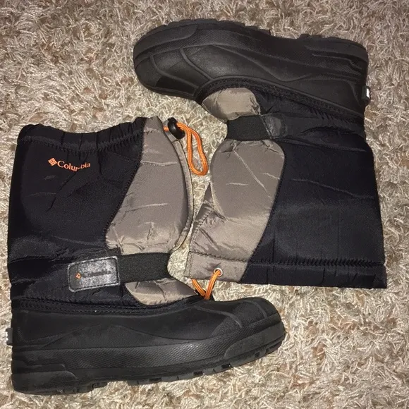 Columbia powder bug snow boots