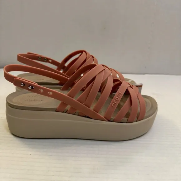 Crocs Brooklyn Strappy Lowwdg Lite Ride Sandals
