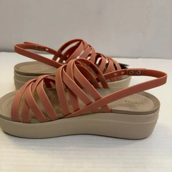 Crocs Brooklyn Strappy Lowwdg Lite Ride Sandals