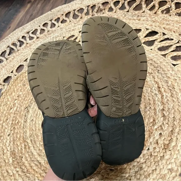 Crocs Swiftwater Disney Mickey Mouse Sandals  Brown Mesh Shoes - Mens 10