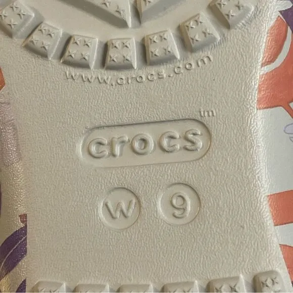 Crocs Women's Kadee II Sandals, Tropical Pearl White, 9 NWT