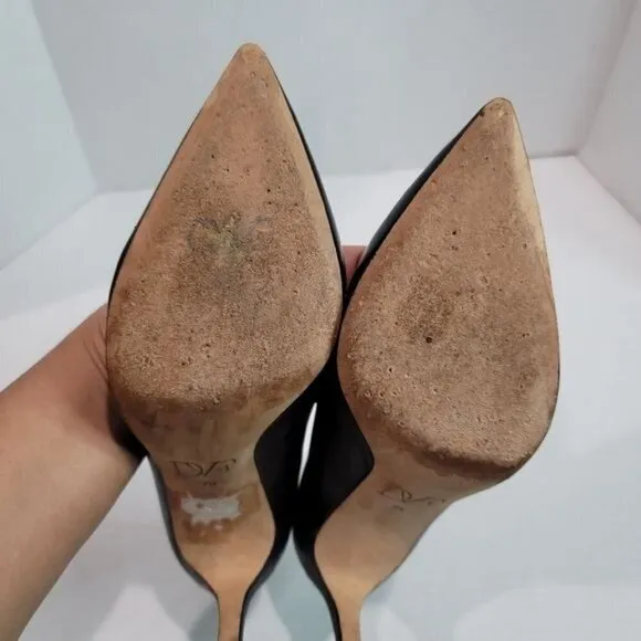 Diane von Furstenberg Pointed Toe Pumps Size 7.5