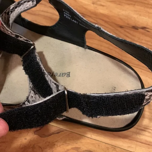 Drew Abby 9.5 Wide reptile print black taupe adjustable orthotic sandals EUC