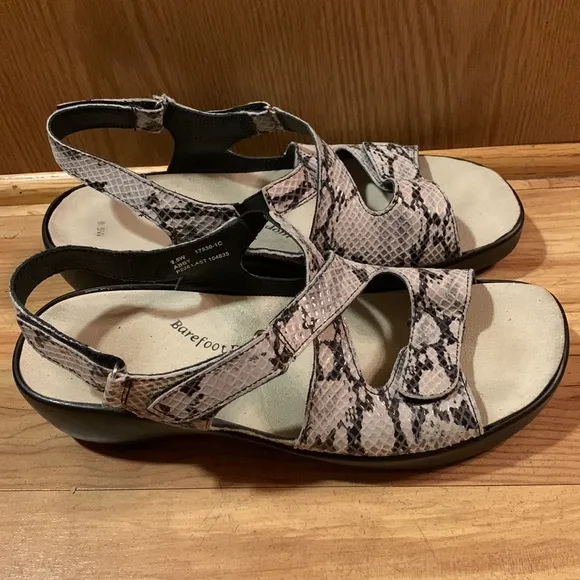 Drew Abby 9.5 Wide reptile print black taupe adjustable orthotic sandals EUC