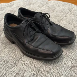 Ecco leather dress shoes size 11