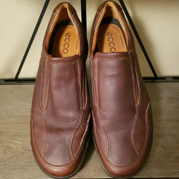 Ecco Mens Brown Leather Slip On Casual Shoes