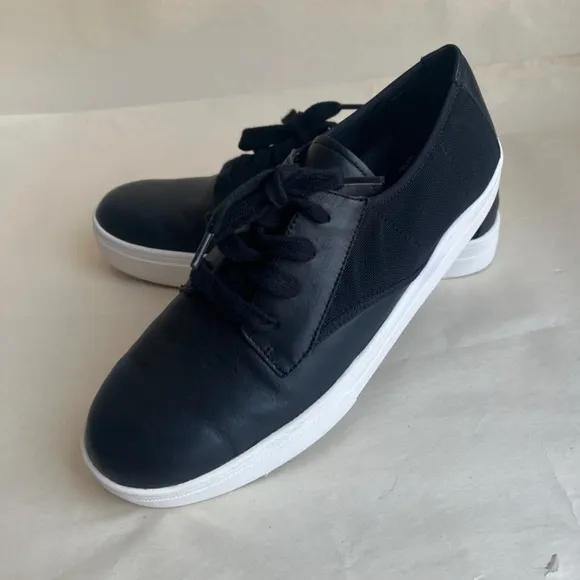 Eileen Fisher Koi Black Leather Mesh Casual Platform Padded Sneakers Comfy Shoes