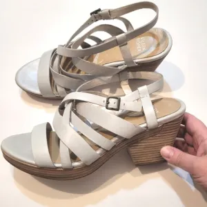 Eileen Fisher Light Blue Leather Sandals Size 9.5