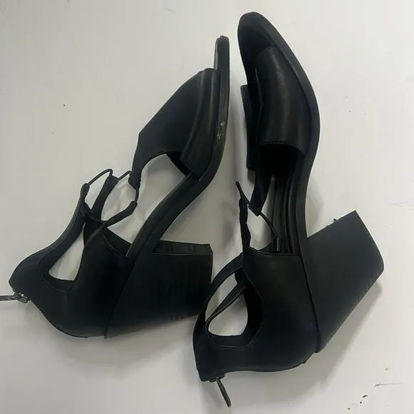 EILEEN FISHER LOU BLACK LEATHER BACKZIP FRONT LACE LOOP SANDALS SIZE 39‎