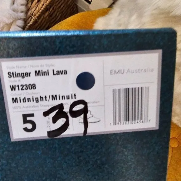 EMU Australia Black Stinger Mini Lava W12308 Snow Boots Size 5