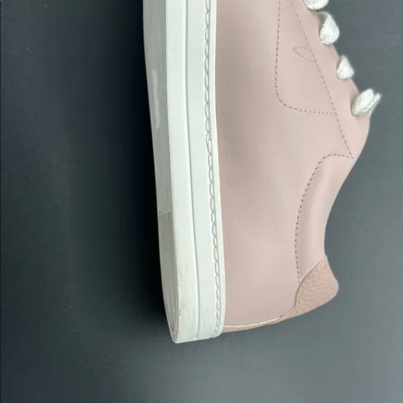 Fendi Women's Pink Sneakers Gold Vitello Vitello St Daino Size 37.5