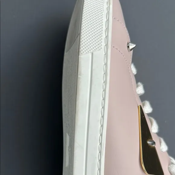 Fendi Women's Pink Sneakers Gold Vitello Vitello St Daino Size 37.5