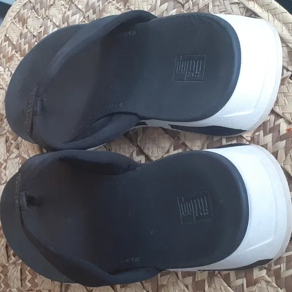 FITFLOP SANDALS