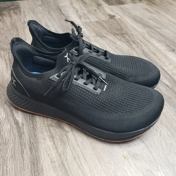 Flux Adapt Runner Wide Toe-Box Natural Movement Shoes Men's 10 Ultraflex Knit