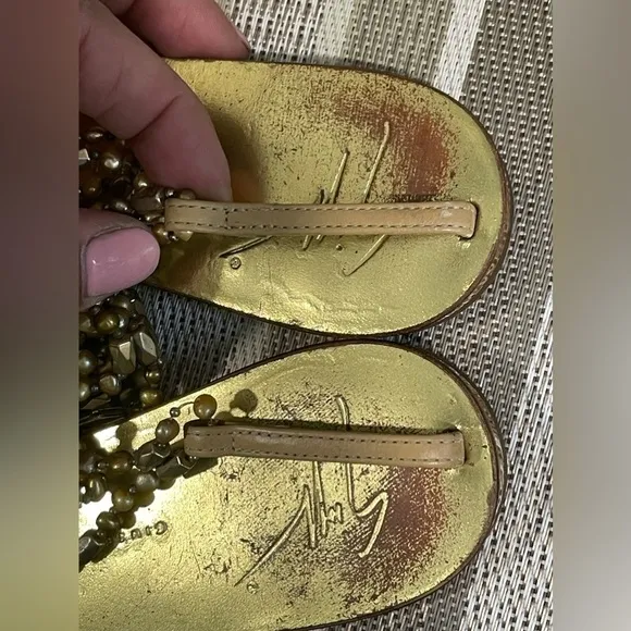 Giiseppe zanotti sandals gold