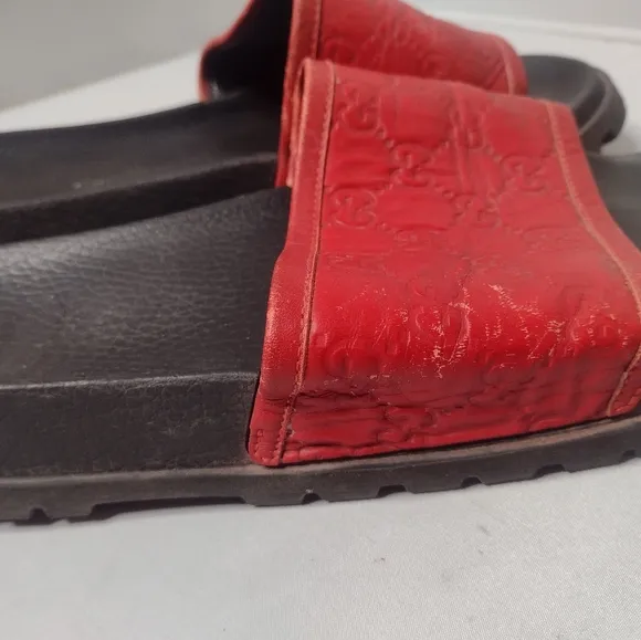 Gucci Men's Signature Guccissa Leather Slide Sandals 10 Red