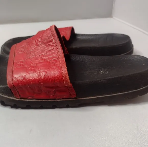Gucci Men's Signature Guccissa Leather Slide Sandals 10 Red