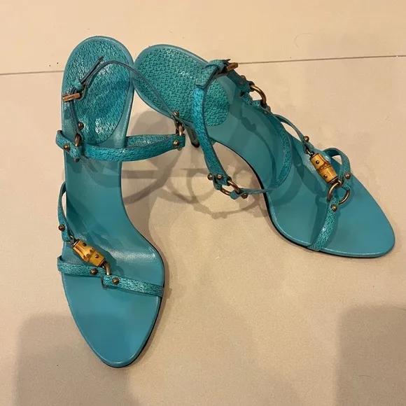 Gucci vintage Turquose Bamboo Heeled Sandals