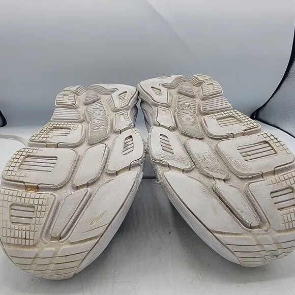 Hoka One One Bondi 7 Womens 7.5 Triple White Athletic Running Shoes Walking