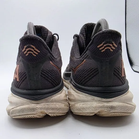 Hoka One One Clifton 9 Womens Size 8 B Black Athletic Shoes Running Walking