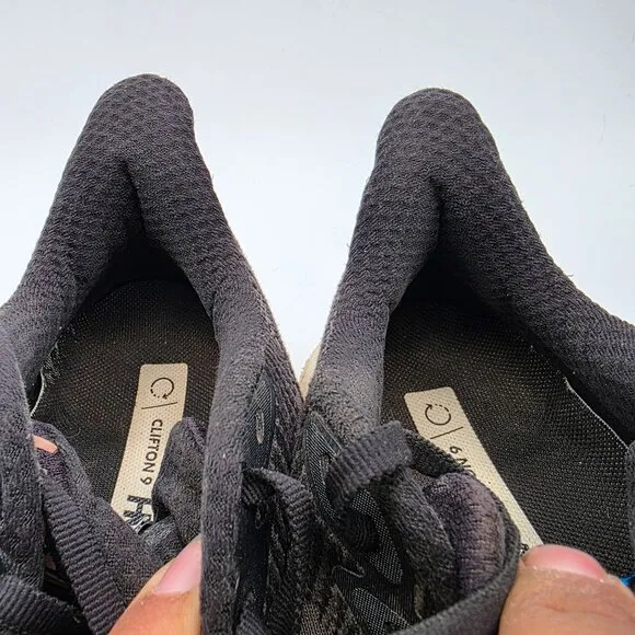 Hoka One One Clifton 9 Womens Size 8 B Black Athletic Shoes Running Walking