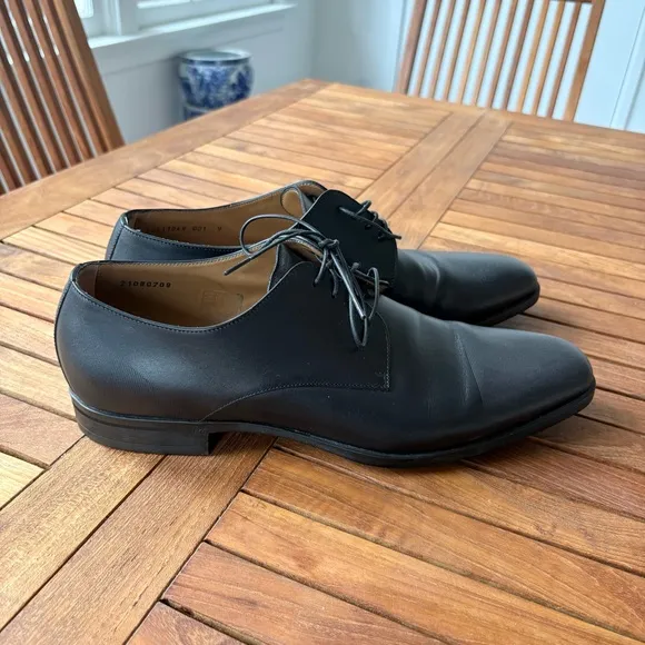 Hugo Boss Classic Black Leather Men's Dress Shoes