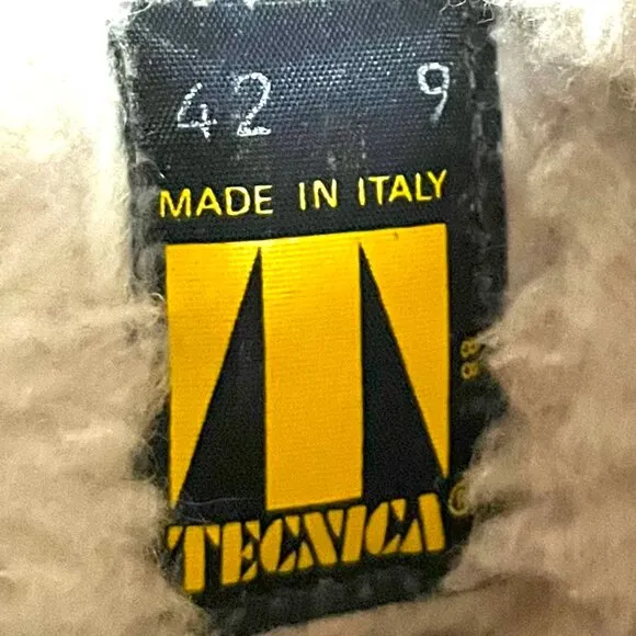 Italian Technica Brand High Quality Embroidered Fur Snow Boots