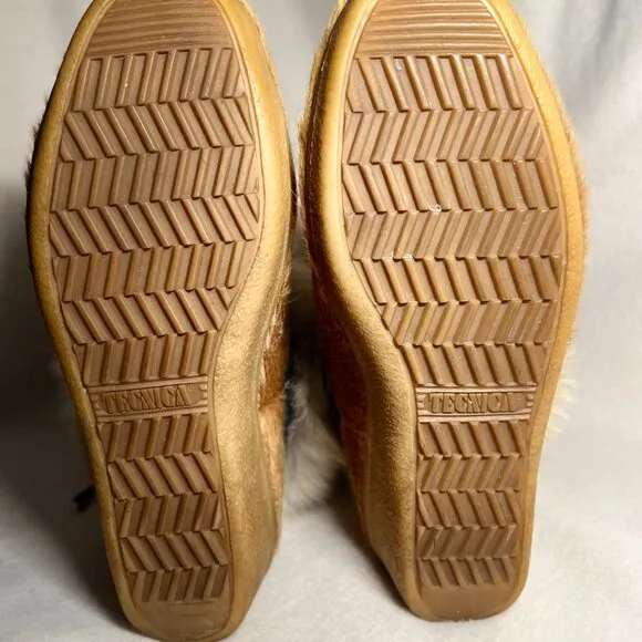 Italian Technica Brand High Quality Embroidered Fur Snow Boots