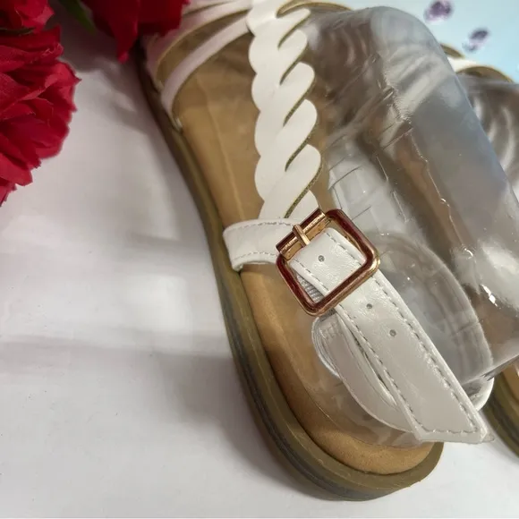 JC SOLAY SANDALS