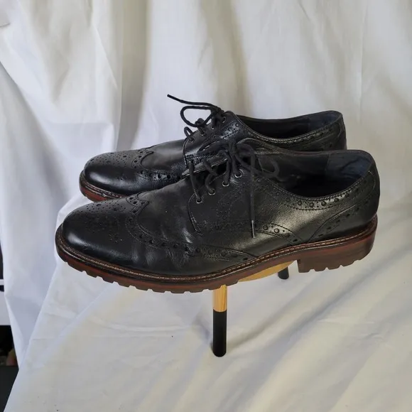 Johnston &amp; Murphy J&amp;M 1850 Black Wingtip 20-4361 Lug Soles Mens Size 9.5M