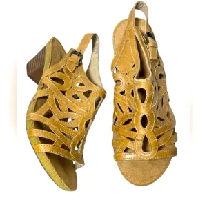 Josef Seibel NWOB Camel - Ruth 03 Open Toe Platform Sandal 7-7.5 EU 38 Leather