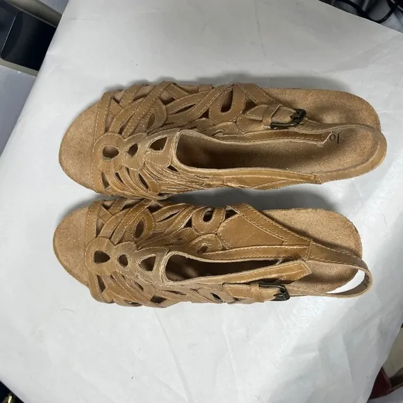 Josef Seibel NWOB Camel - Ruth 03 Open Toe Platform Sandal 7-7.5 EU 38 Leather