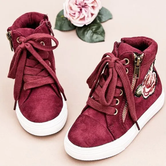 Joyfolie Callie Sneakers