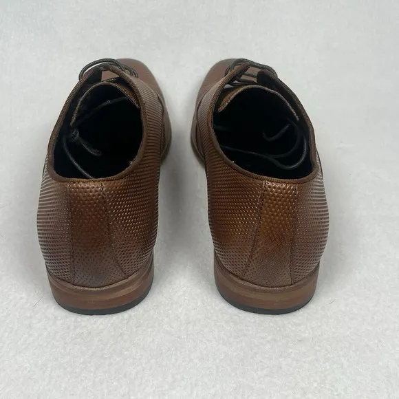 Karl Lagerfeld Paris Derby Lace-Up Leather Dress Shoes in Cognac Size 8.5 (US)‎