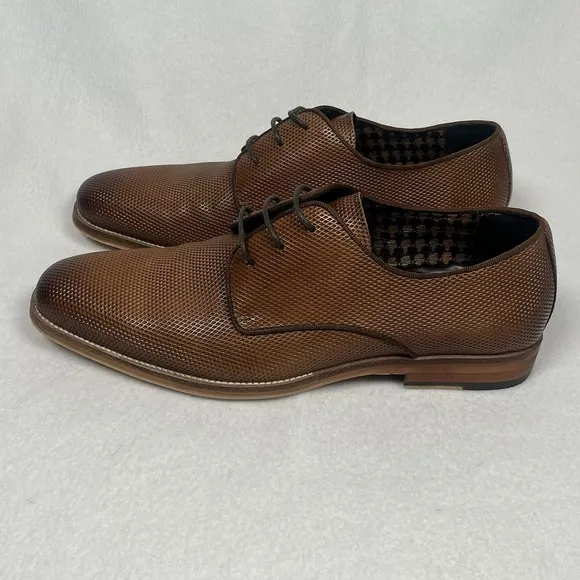 Karl Lagerfeld Paris Derby Lace-Up Leather Dress Shoes in Cognac Size 8.5 (US)‎