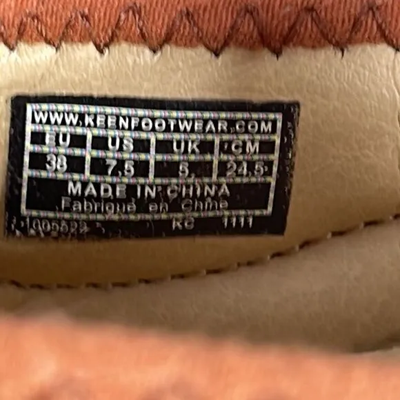 Keen Tan Leather Mary Jane Walking Shoes Sz 7.5