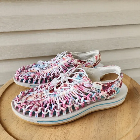 Keen Uneek women's canvas sandals
