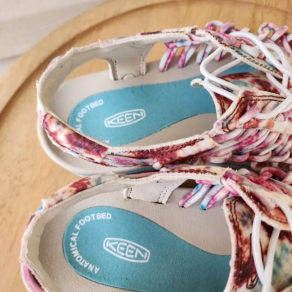 Keen Uneek women's canvas sandals