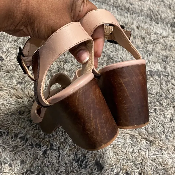 Kelsi Dagger anthropology, pink brown sandals, size 6.5.