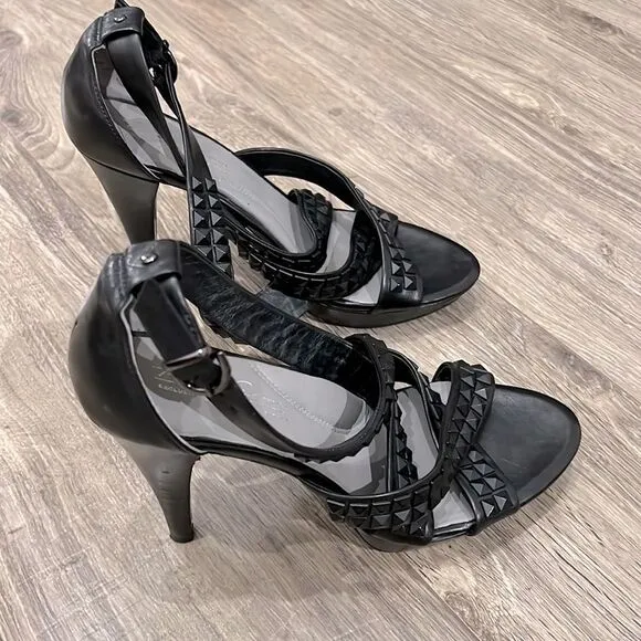 Kenneth Cole black heel’s sandals leather Sz 8,5