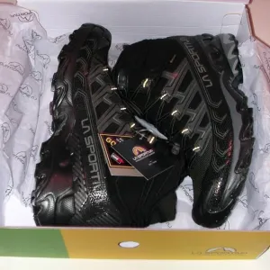 La Sportiva Ultra Raptor II Mid GTX Hiking Boots Mens Size 12 - Black/Clay