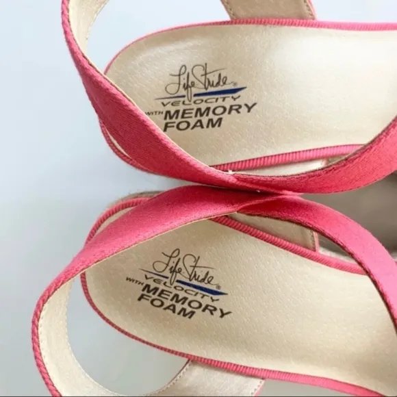 Life Stride espadrille wedge sandal 9 new