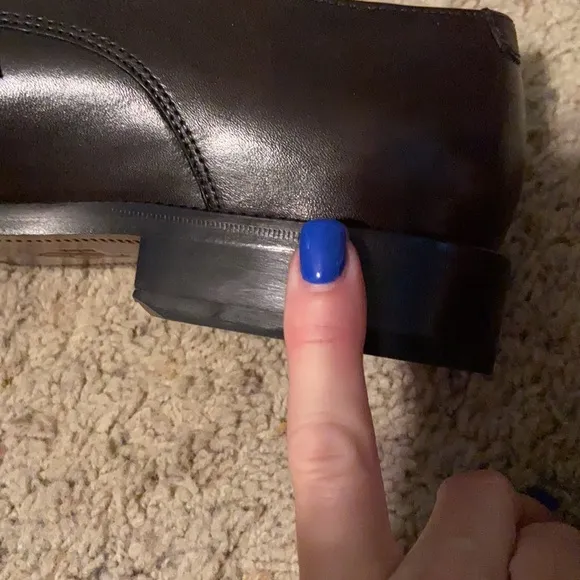 Like new Cole haan dress shoes