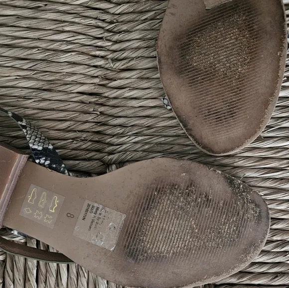Madewell sandals size 8