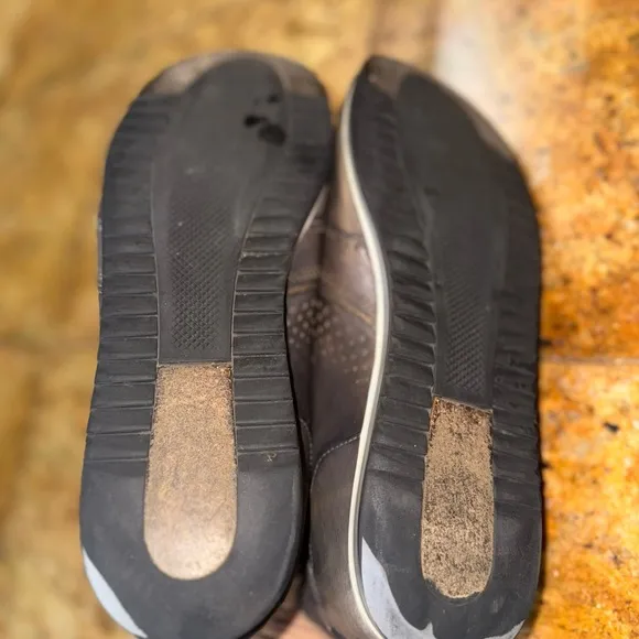 Magnanni 'Cristian' Grey Leather Sneakers  9