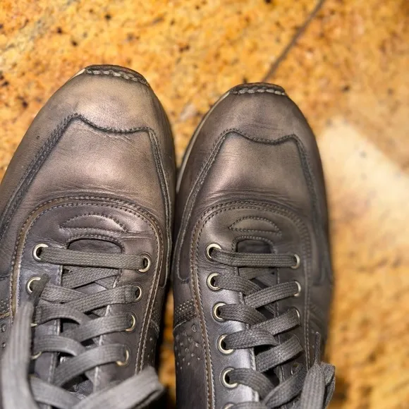 Magnanni 'Cristian' Grey Leather Sneakers  9