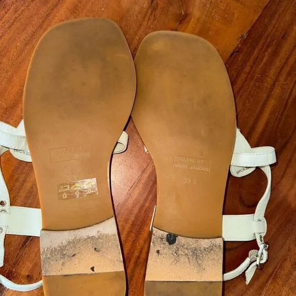 MARC JACOBS Turlock MJ logo off white leather T-sandals size 39.5  EUC