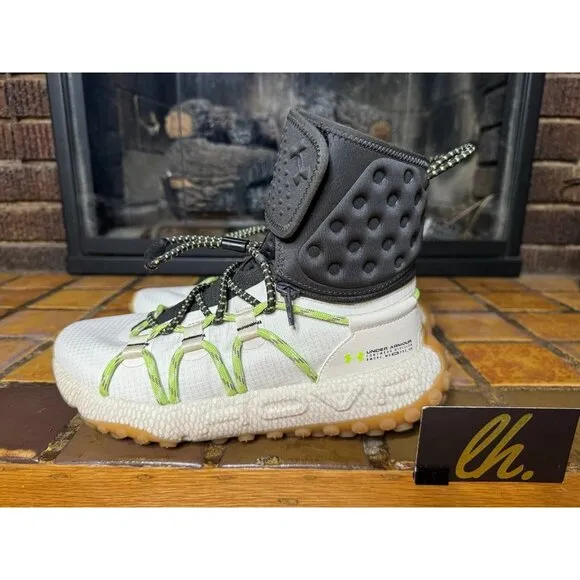 Men 7.5 Under Armour HOVR Summit Fat Tire Cuff Athletic Hiking Boots 3022945-101