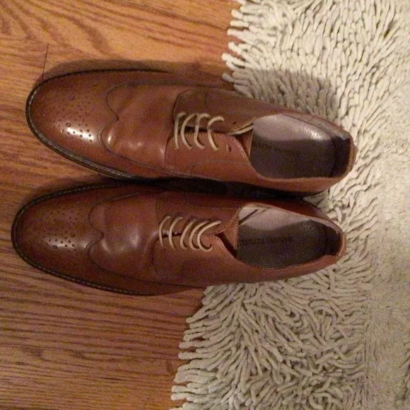 Men’s Banana Republic Wingtip Lace Up Dress Leather Shoes Oxfords