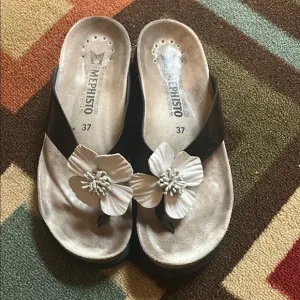 Mephisto Women's Black Sandals with Floral Accent